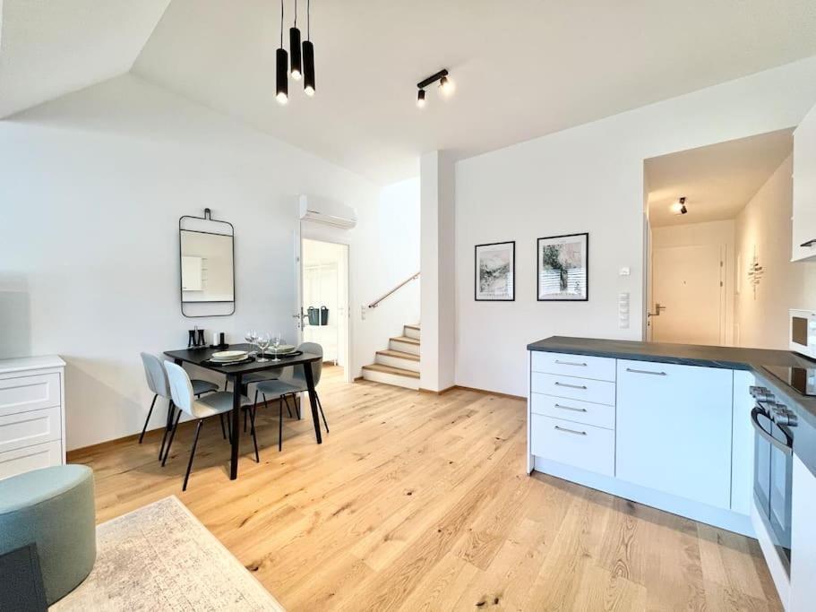 Apartment Orestaliving - Penthouse In 1020 Wien